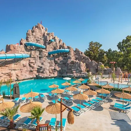 Hotel Orka World & Aquapark
