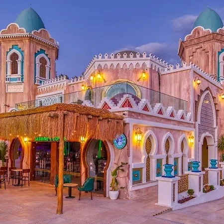 Orka World & Aquapark Hotel 4*